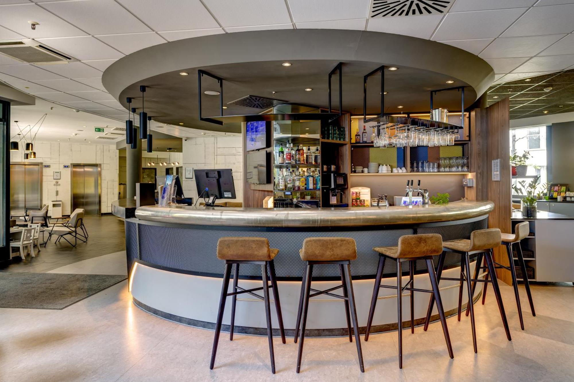 Hotel Novotel Parkstadt Schwabing Munich