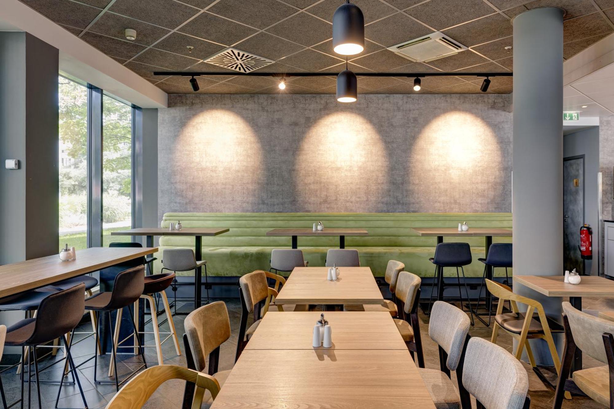 Novotel Parkstadt Schwabing 4* München
